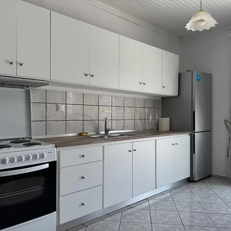 Nasia's House 斯卡拉伯塔麦斯